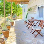 Dinateli - Live Like A Local In Corfu Kastellanoi (Agios Georgios (Corfu))