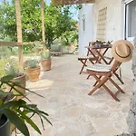Dinateli - Live Like A Local In Corfu Tatil Evi