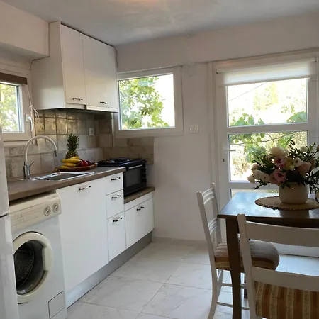 Case de vacanță Dinateli - Live Like A Local In Corfu