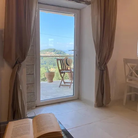 Dinateli - Live Like A Local In Corfu *