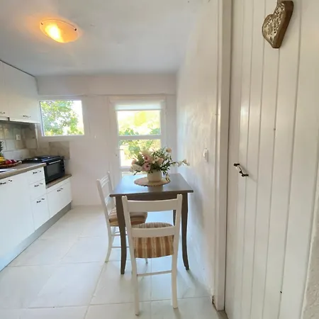 Tatil Evi Dinateli - Live Like A Local In Corfu