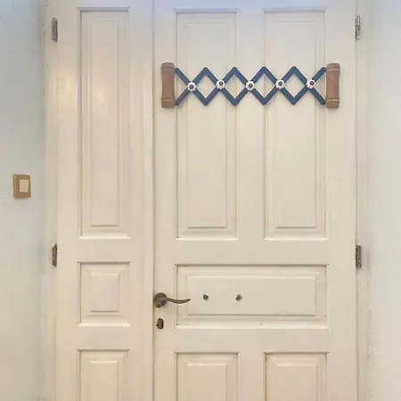 Dinateli - Live Like A Local In Corfu