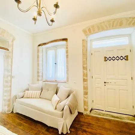 Dinateli House - Live Like A Local In Corfu Ferienhaus