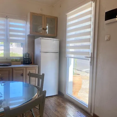 Dinateli House - Live Like A Local In Corfu *