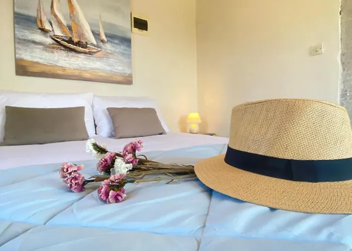 Dinateli - Live Like A Local In Corfu