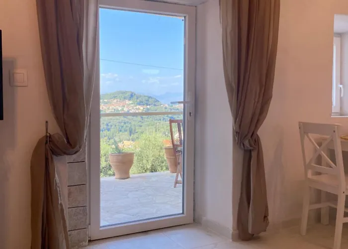 Dinateli - Live Like A Local In Corfu *