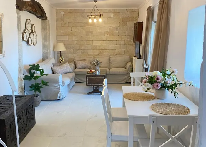 Dinateli - Live Like A Local In Corfu *