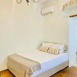 Dinateli - Live Like A Local In Corfu * Kastellanoi (Agios Georgios (Corfu))